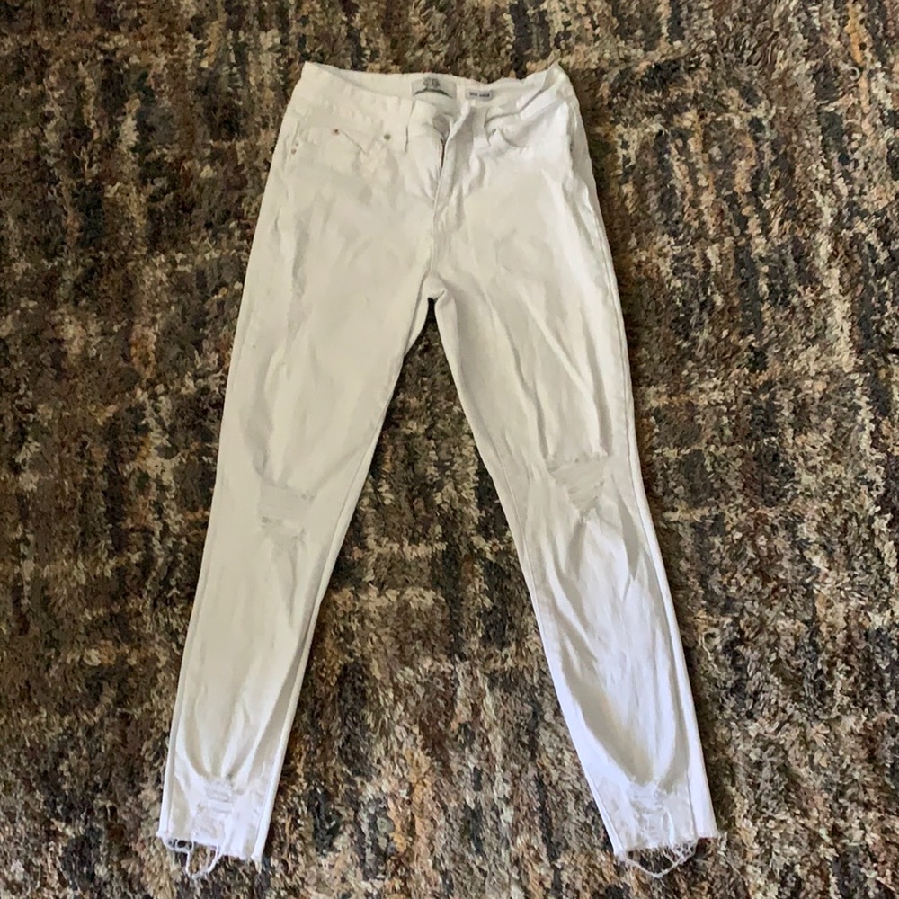White mid rise jeans